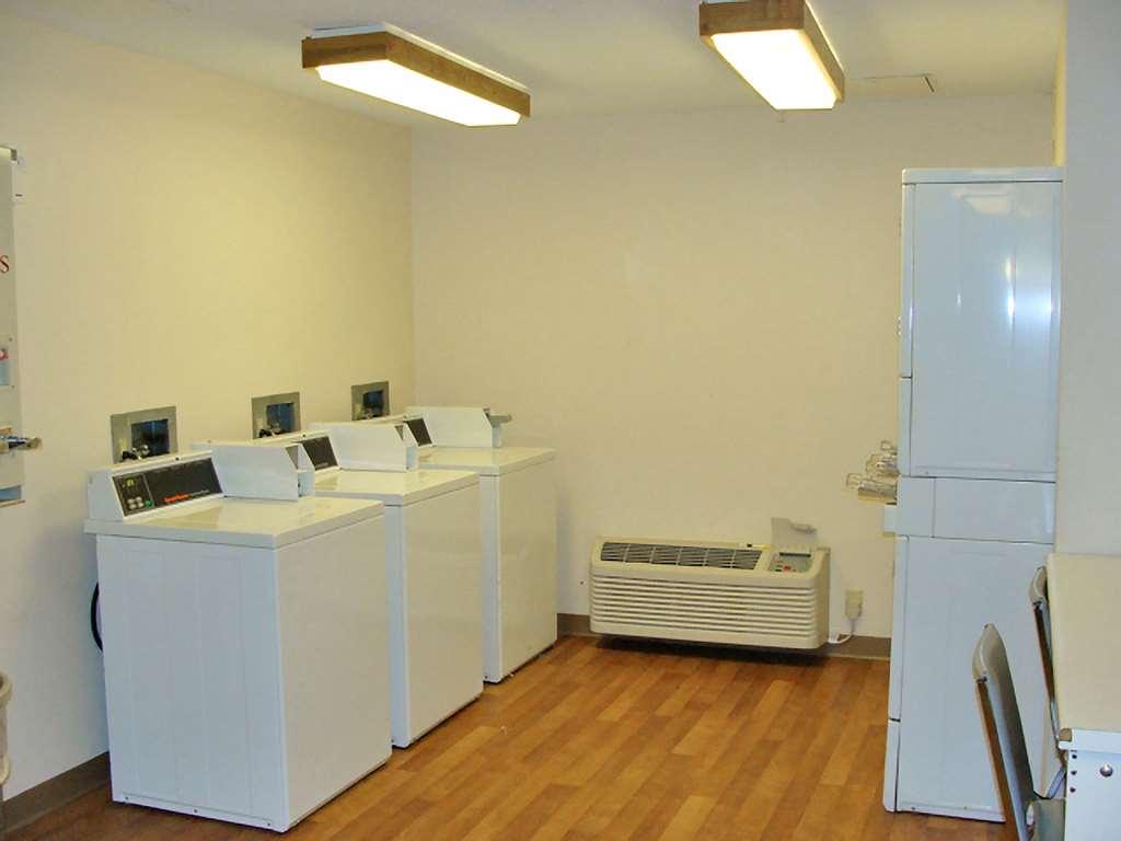 מאונט לאורל Extended Stay America Suites - Philadelphia - Mt Laurel - Pacilli Place מראה חיצוני תמונה