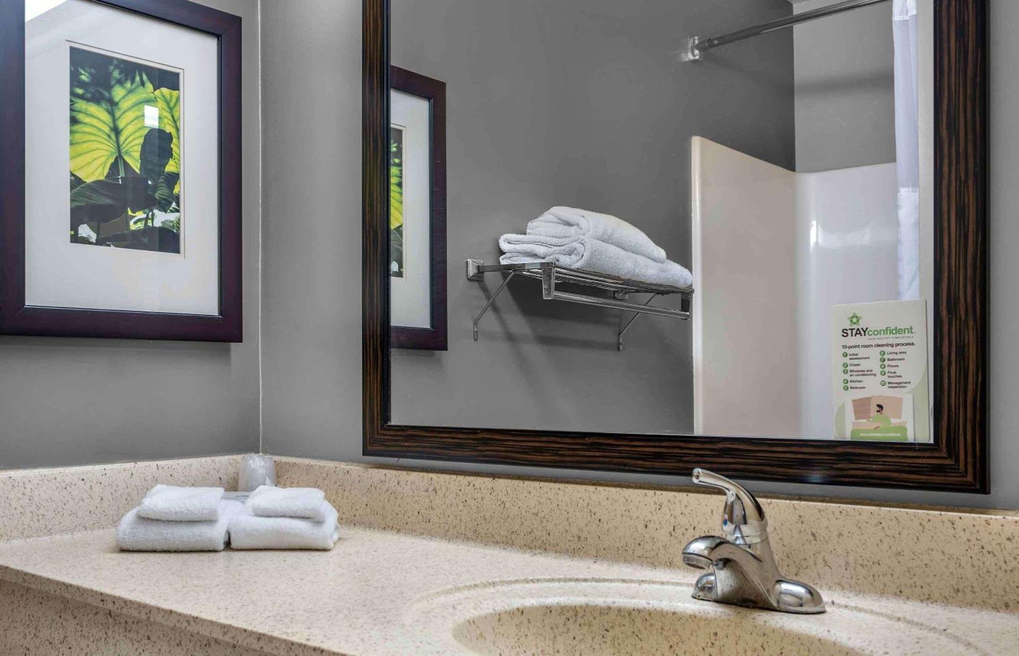 מאונט לאורל Extended Stay America Suites - Philadelphia - Mt Laurel - Pacilli Place מראה חיצוני תמונה