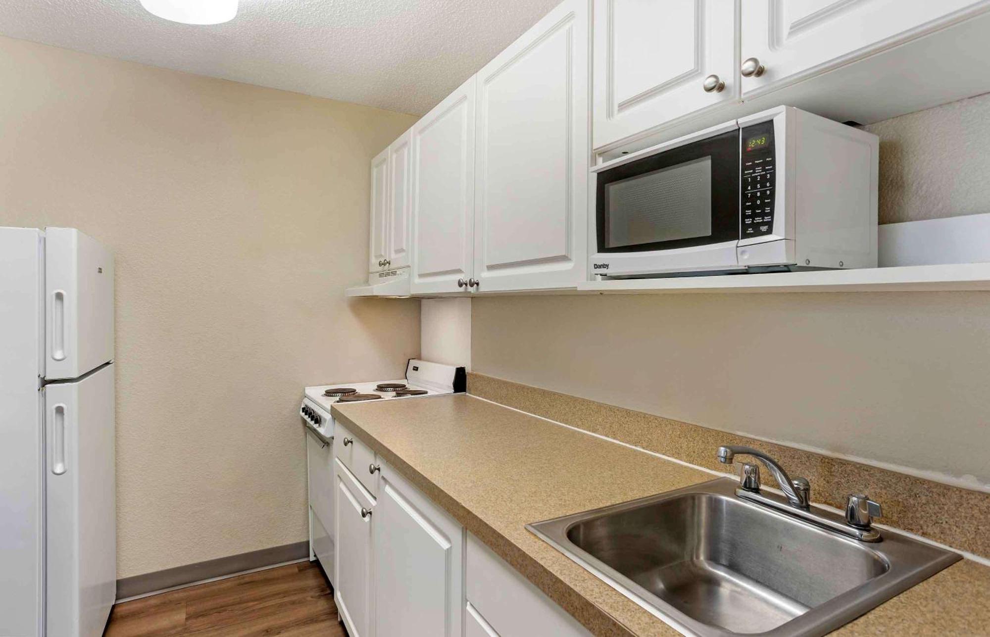 מאונט לאורל Extended Stay America Suites - Philadelphia - Mt Laurel - Pacilli Place מראה חיצוני תמונה