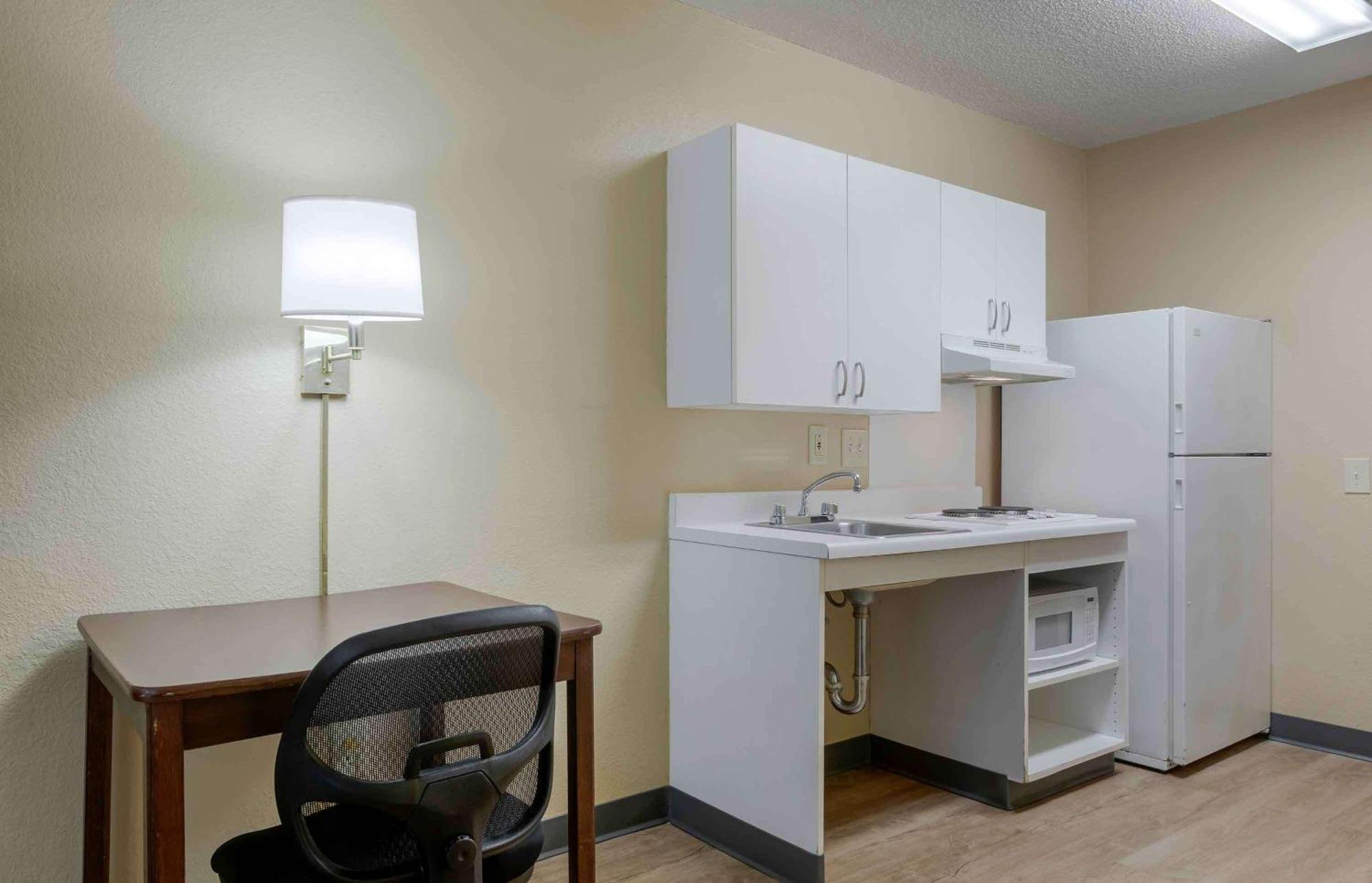מאונט לאורל Extended Stay America Suites - Philadelphia - Mt Laurel - Pacilli Place מראה חיצוני תמונה