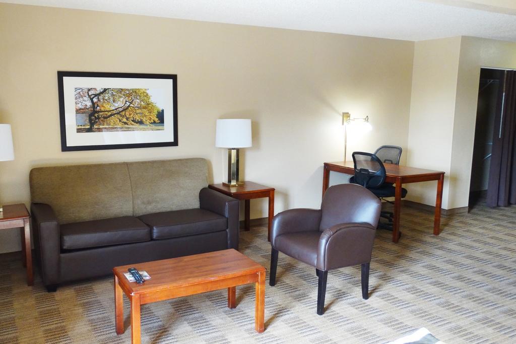 מאונט לאורל Extended Stay America Suites - Philadelphia - Mt Laurel - Pacilli Place מראה חיצוני תמונה