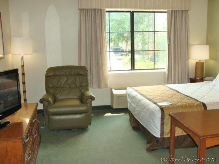 מאונט לאורל Extended Stay America Suites - Philadelphia - Mt Laurel - Pacilli Place מראה חיצוני תמונה